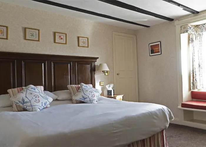 Top Pet Friendly Hotels in Charming Seahouses