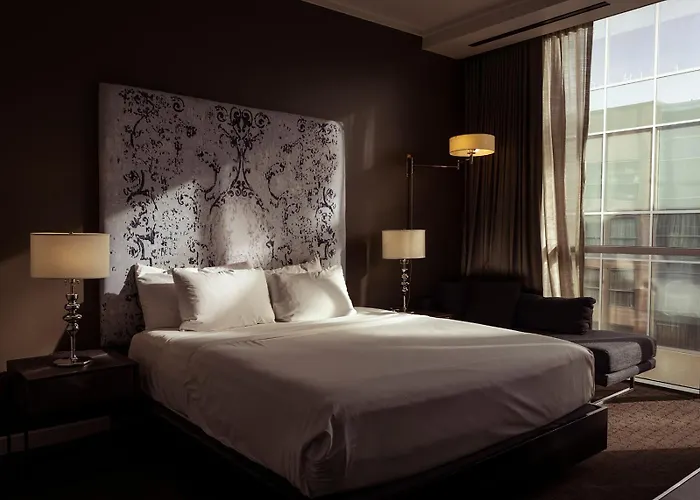 Top Romantic Hotels in Kansas City for Couples